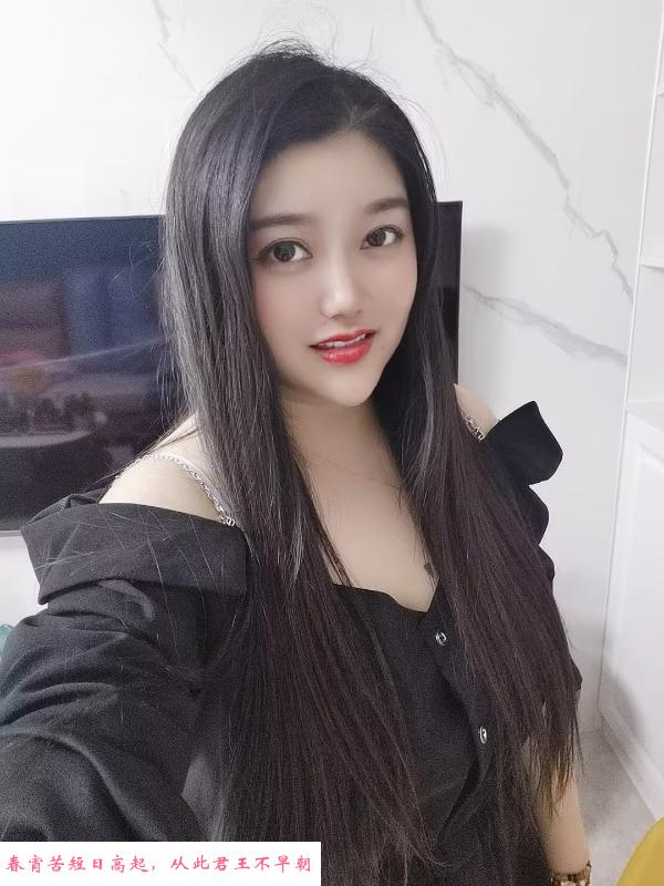 肉感美女葡萄 第1张
