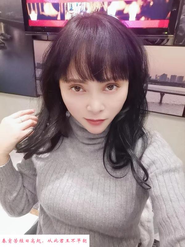 凤凰西街大胸骚妇蝴蝶 第2张