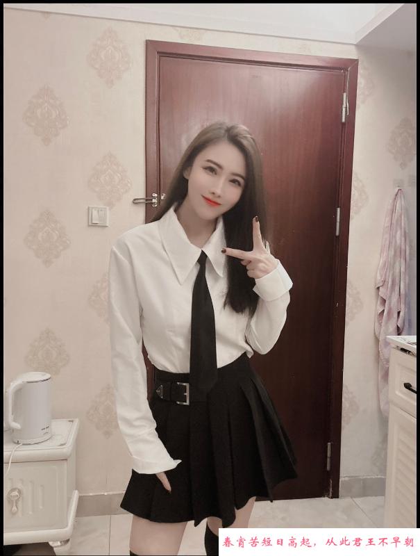 瑜伽老师Tina 第3张
