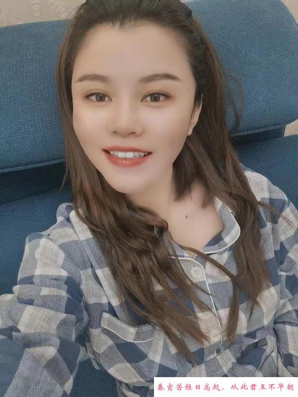 东港少妇姿势多 第1张