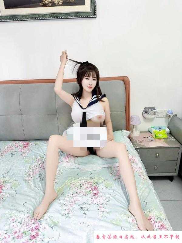 D奶翘臀月月 第2张