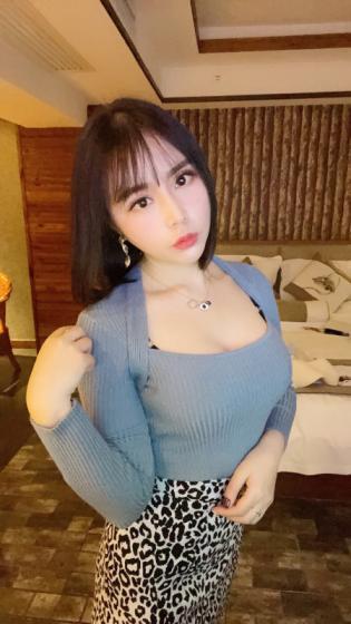 徐汇区体验美胸小萝莉 第2张