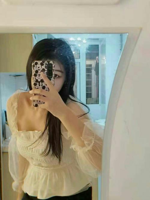 高颜值又会伺候人的小姑娘 第1张