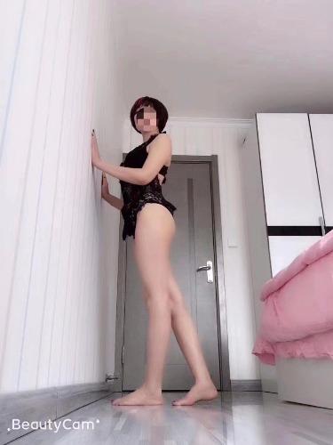 高性价比性感轻熟女 第1张