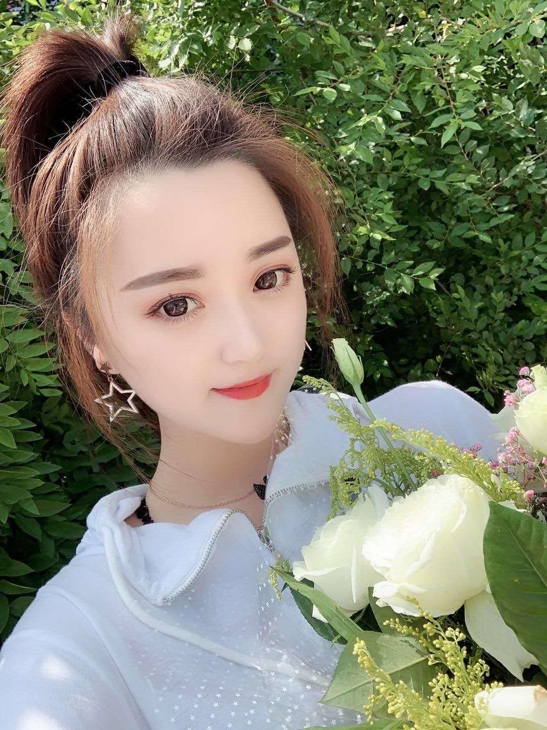静安区不错的妹子 第3张