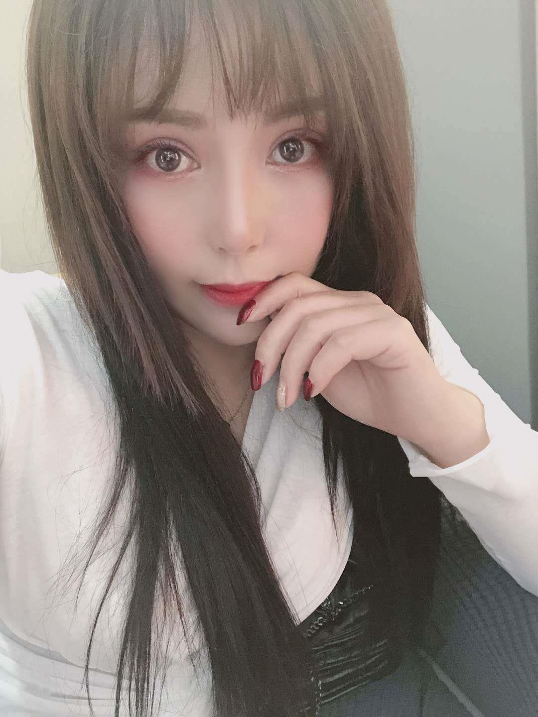 36C大胸妹文文，胸亮点 第2张