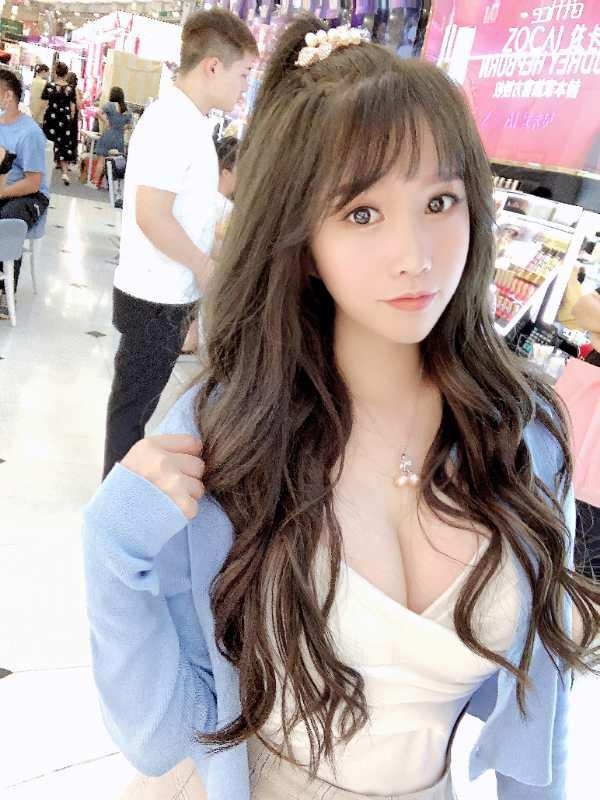 34D小姐姐 第3张