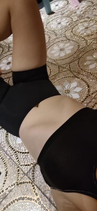 兼职泄火熟女美玉 第1张