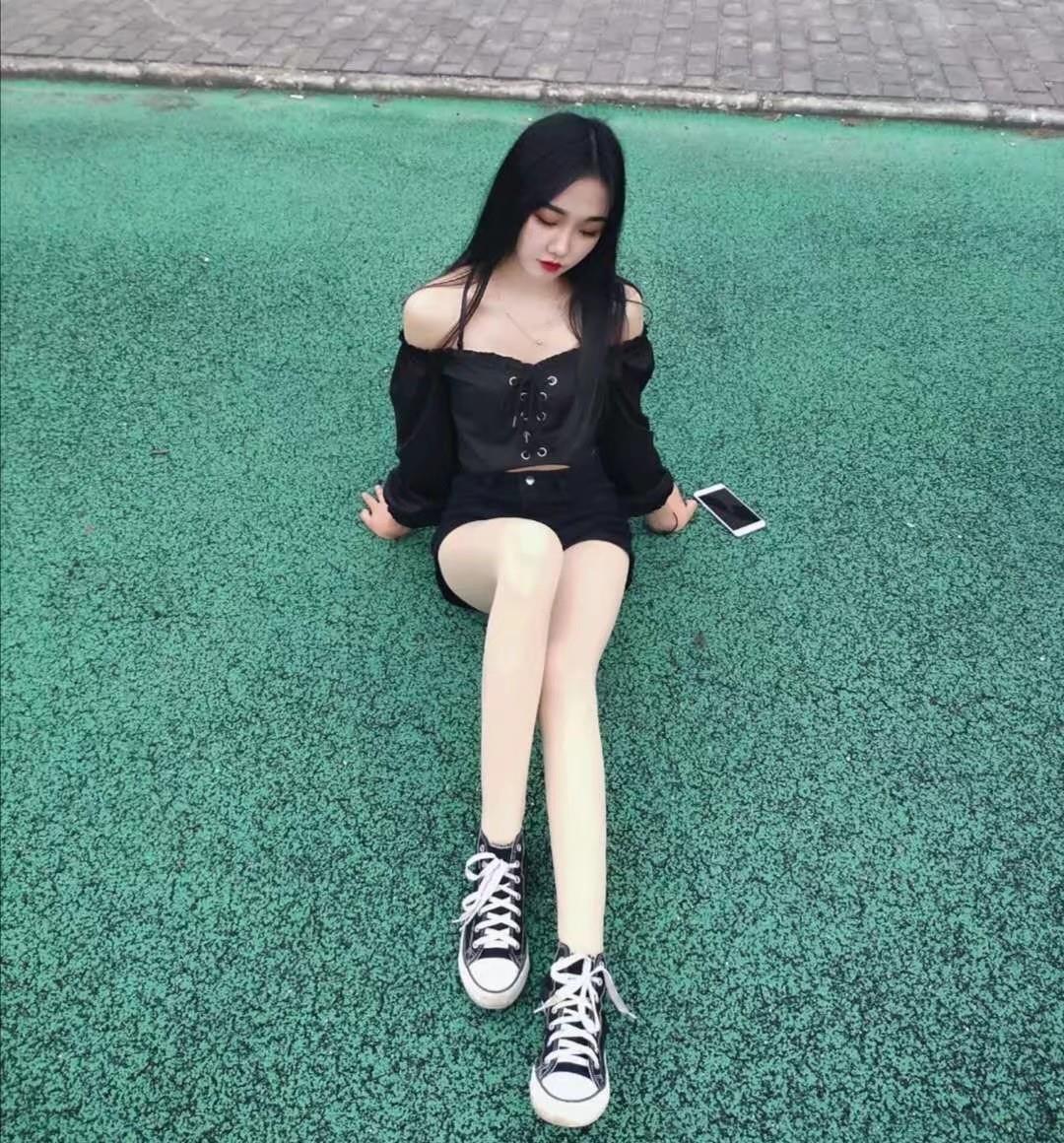 高颜值兼职美女东二环泰禾 第1张