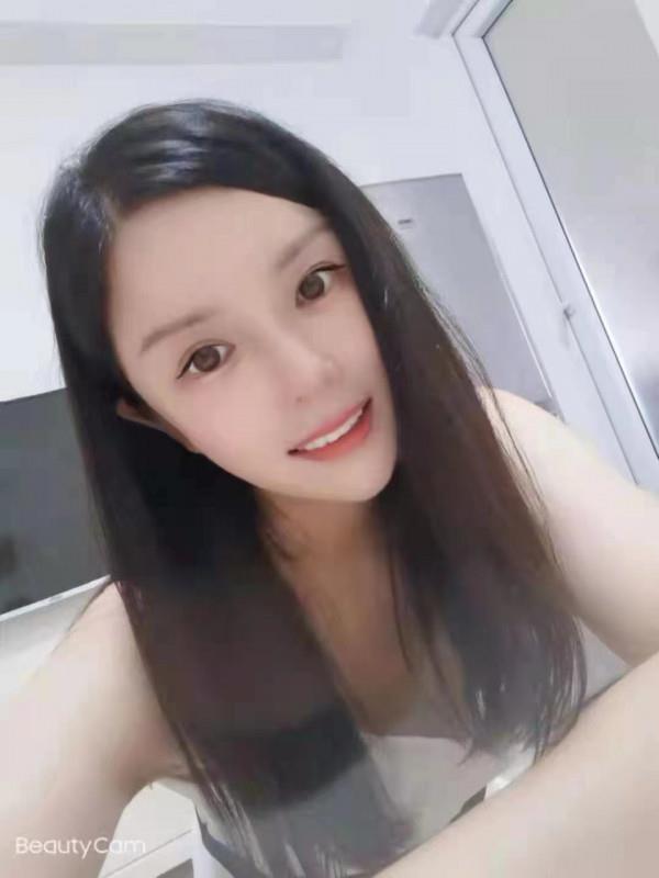 南山大冲小老师姗姗 第2张