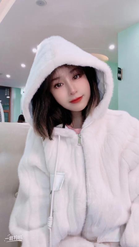 建邺萝莉美女 第1张