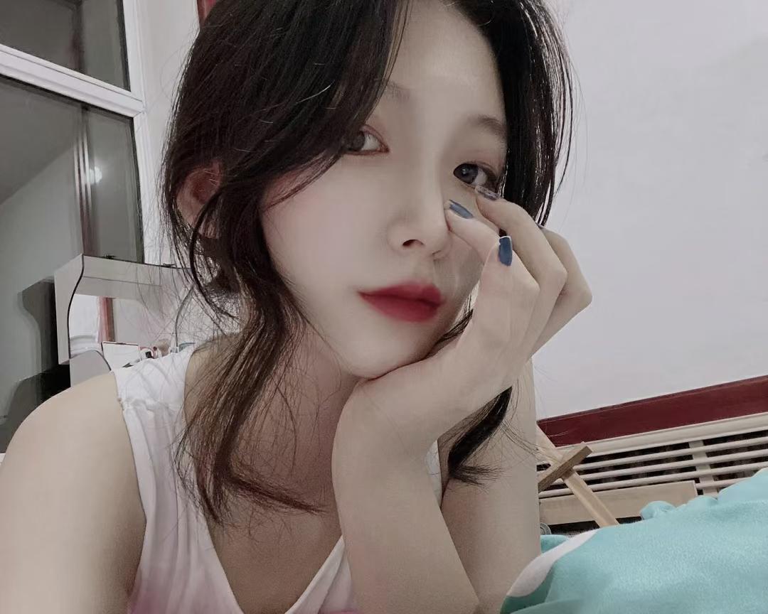南海区靓女小悠悠,高颜值,腿玩年 第2张