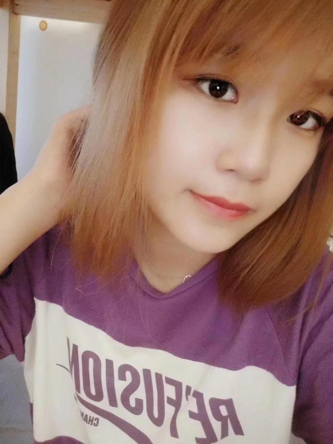 开发区超级白嫩20岁左右可爱小美女 第10张